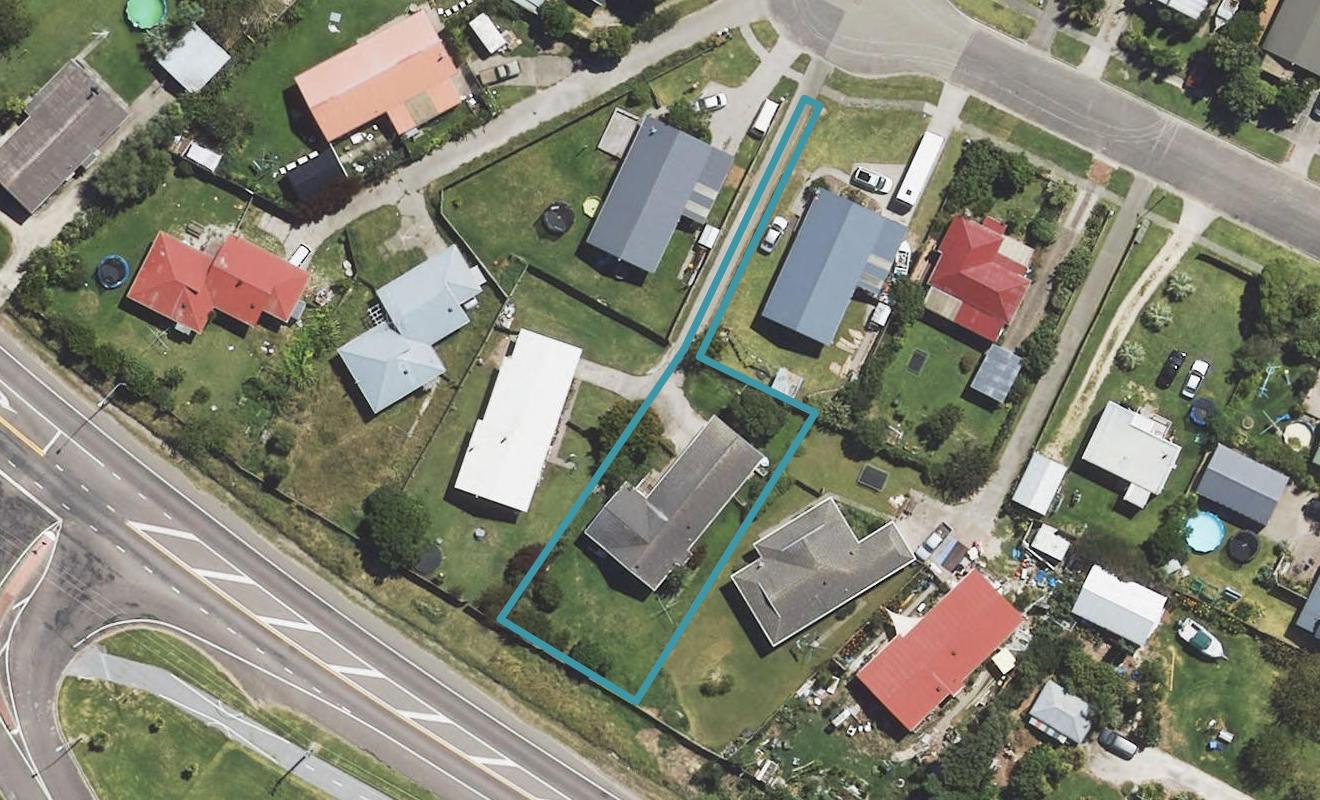 14 Edelsten Place, Tamarau, Gisborne - Carousel 1