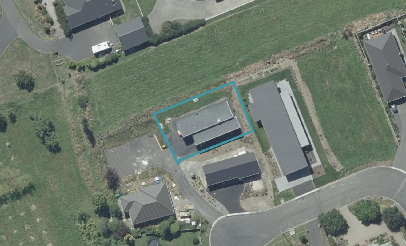 32 Elizabeth Avenue, East Taieri, Mosgiel - Carousel 1