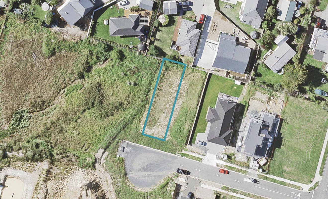 38 Seventh View Avenue, BEACHLANDS, AUCKLAND - Carousel 1