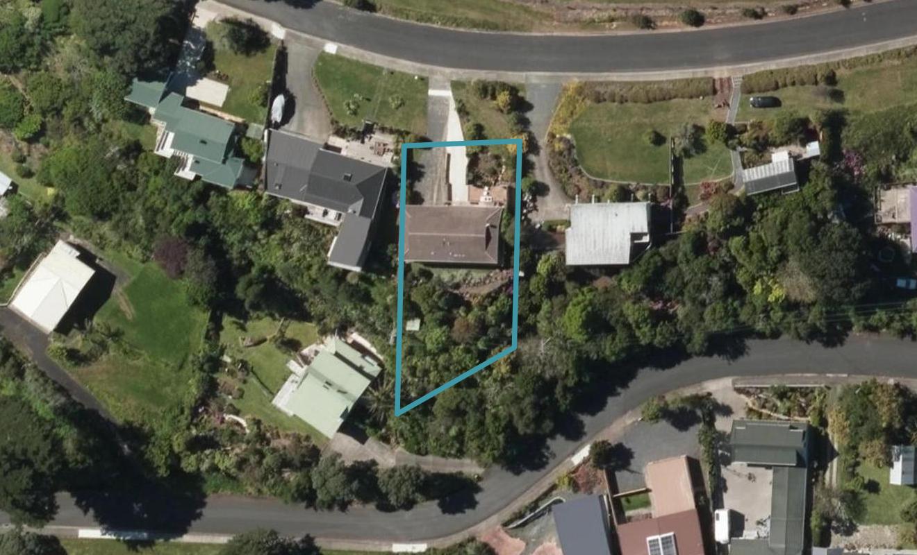 5A Weir Crescent, Onerahi, Whangarei - Carousel 1
