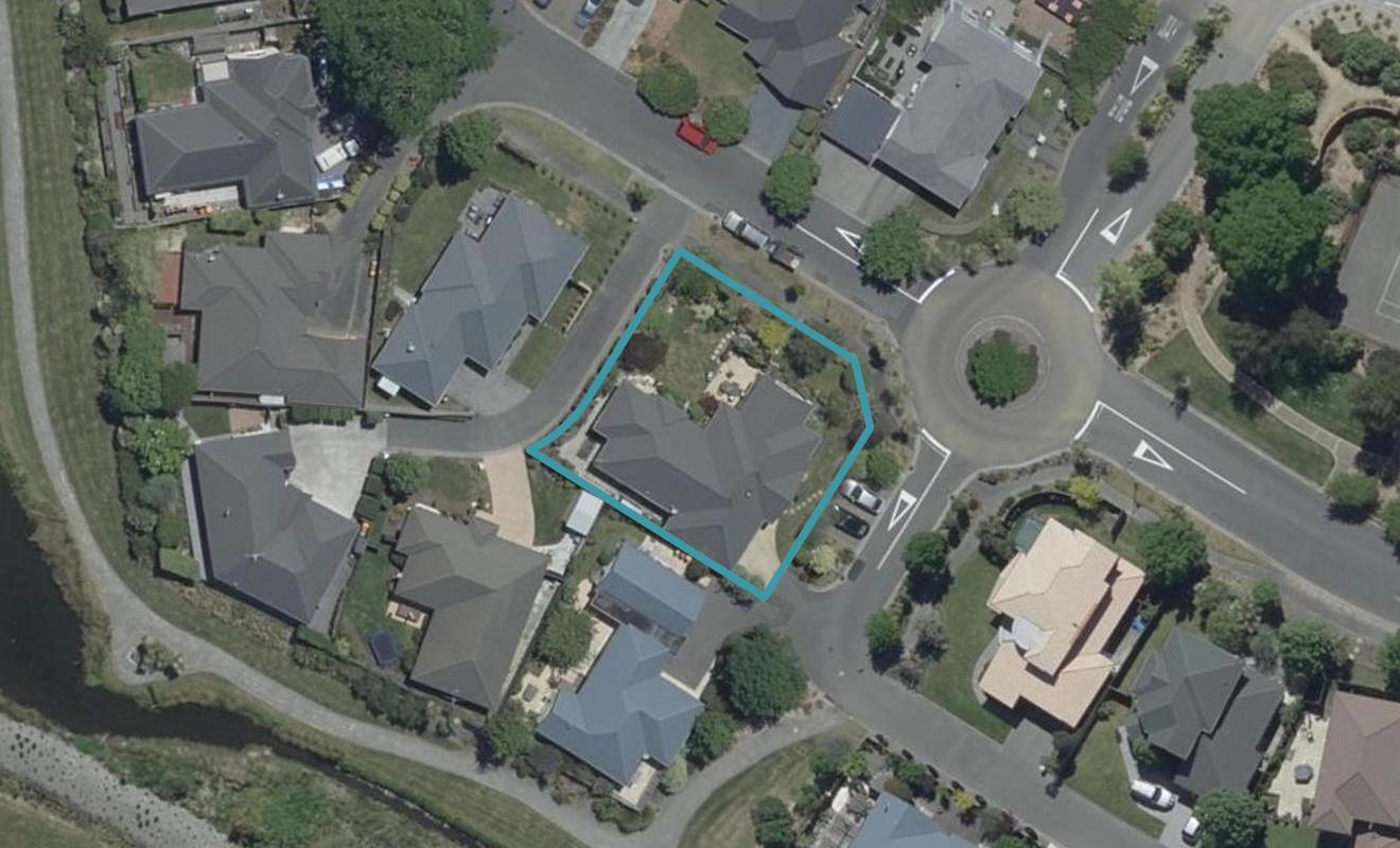 16 Limes Avenue, Parklands, Christchurch - Carousel 1