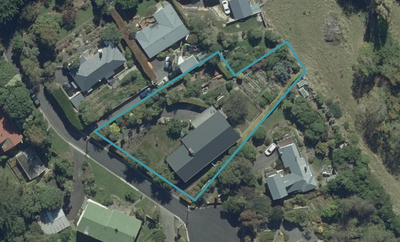 5 ST RONANS RD, Macandrew Bay, Dunedin - Carousel 1