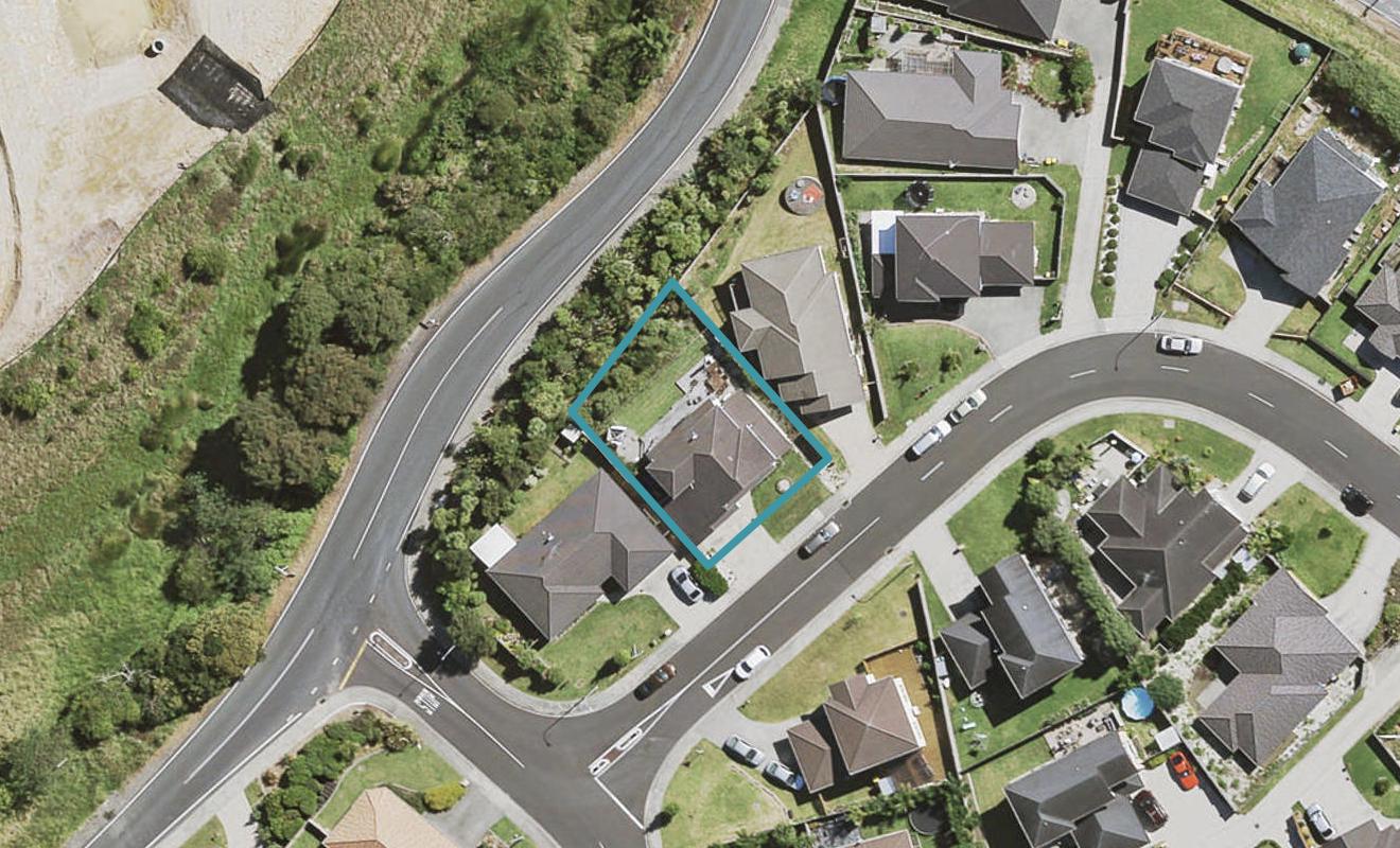 71 Bradnor Meadows Drive, Swanson, Auckland - Carousel 1
