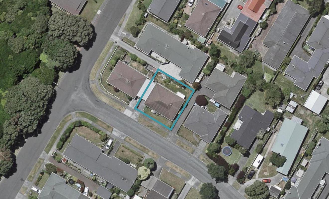 58 Rewarewa Crescent, Waikanae - Carousel 1