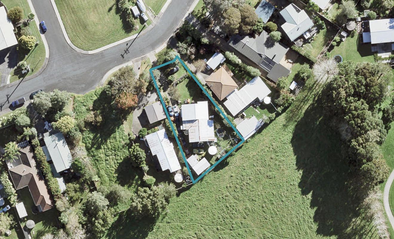 28 Gails Drive, Albany - Carousel 1