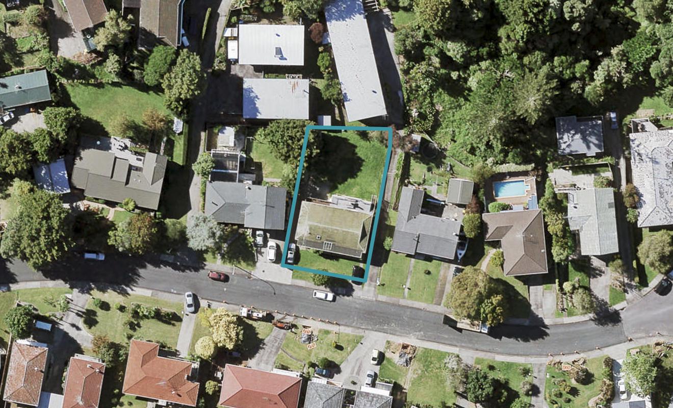14 Kayeleen Place, Cockle Bay, Auckland - Carousel 1