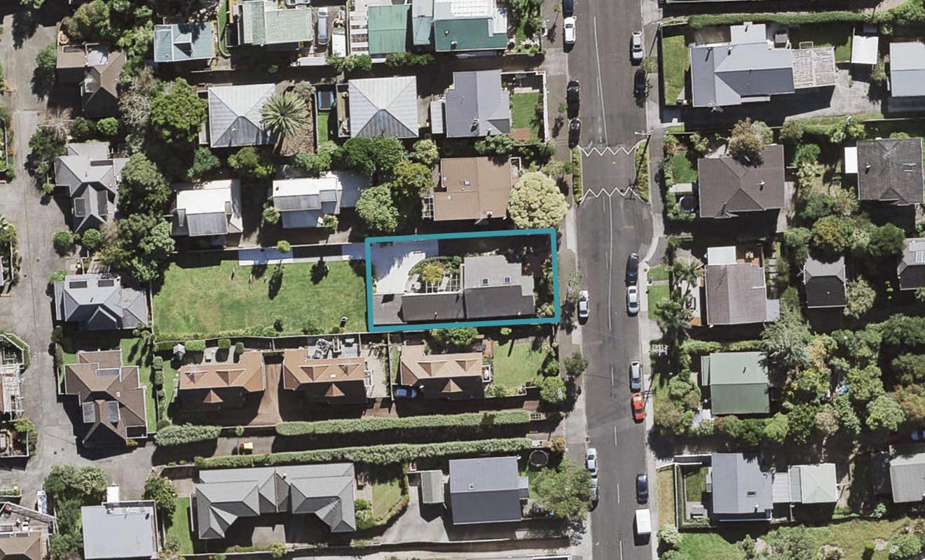 20 Mahara Avenue, Birkenhead, Auckland - Carousel 1