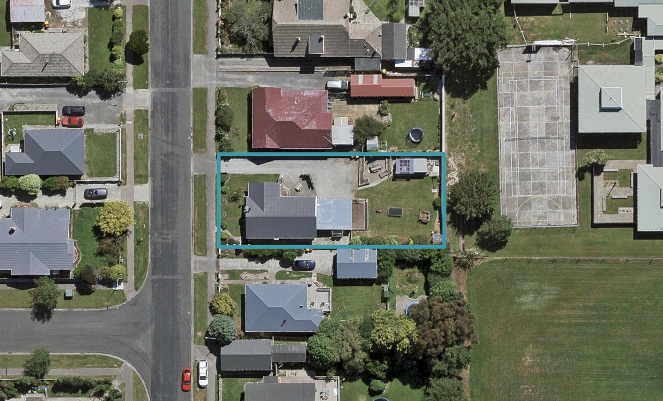 98 Princes Street, Georgetown, Invercargill - Carousel 1