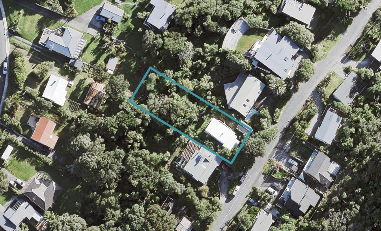 54 Domain Crescent, Waimauku - Carousel 1