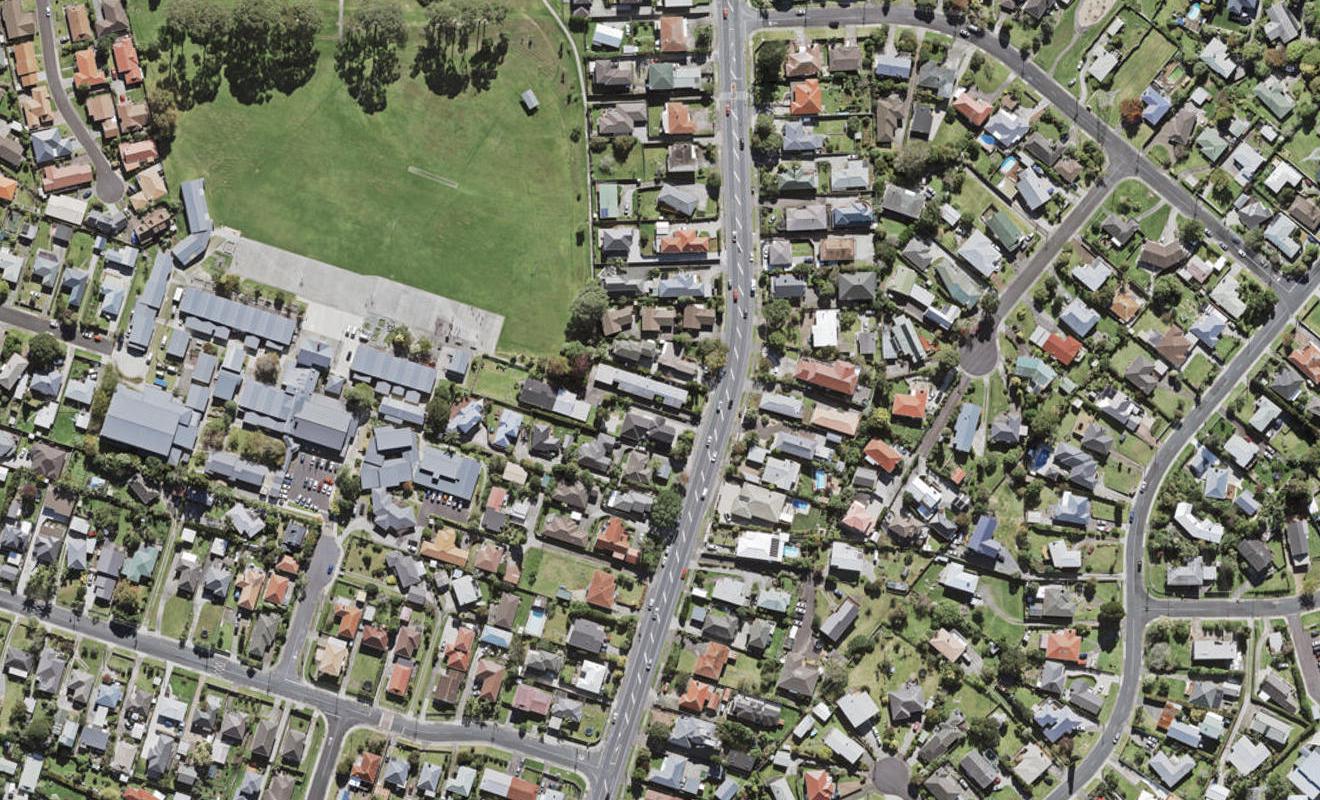 5/236 Te Atatu Road, Te Atatu South, Auckland - Carousel 1