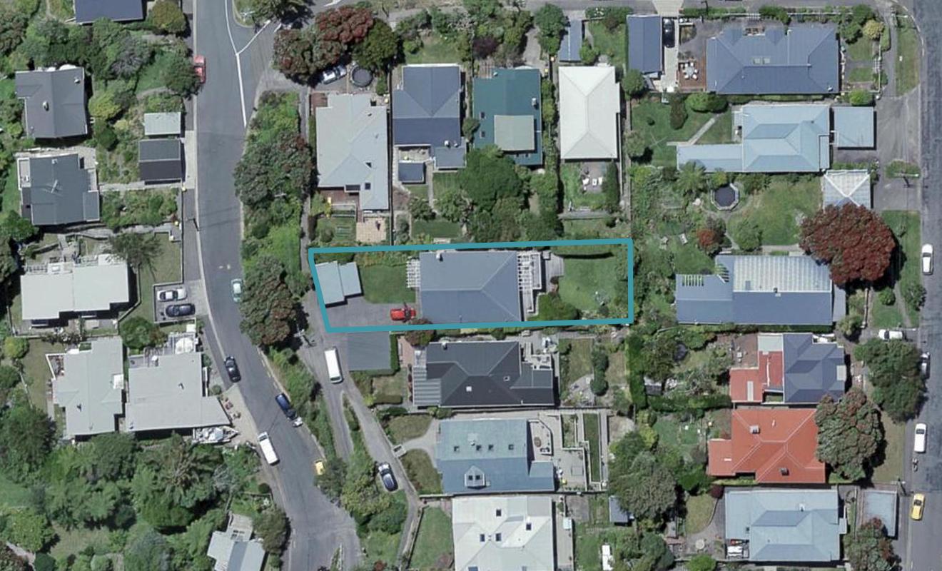 95 Creswick Terrace, Northland, Wellington - Carousel 1