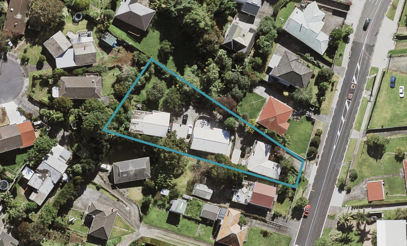14B Queenstown Road, Hillsborough, Auckland - Carousel 1