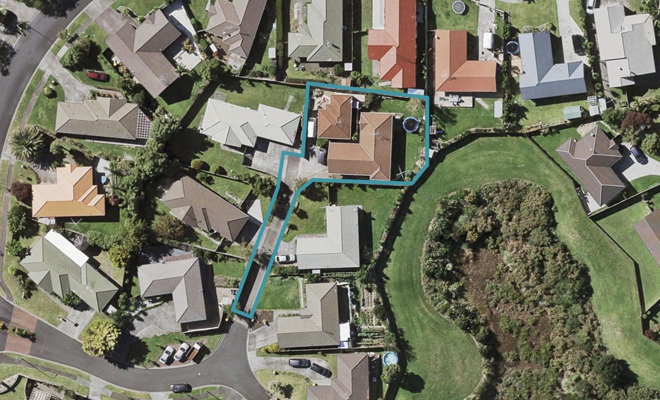 12 Ifield Court, Burswood, Auckland - Carousel 1