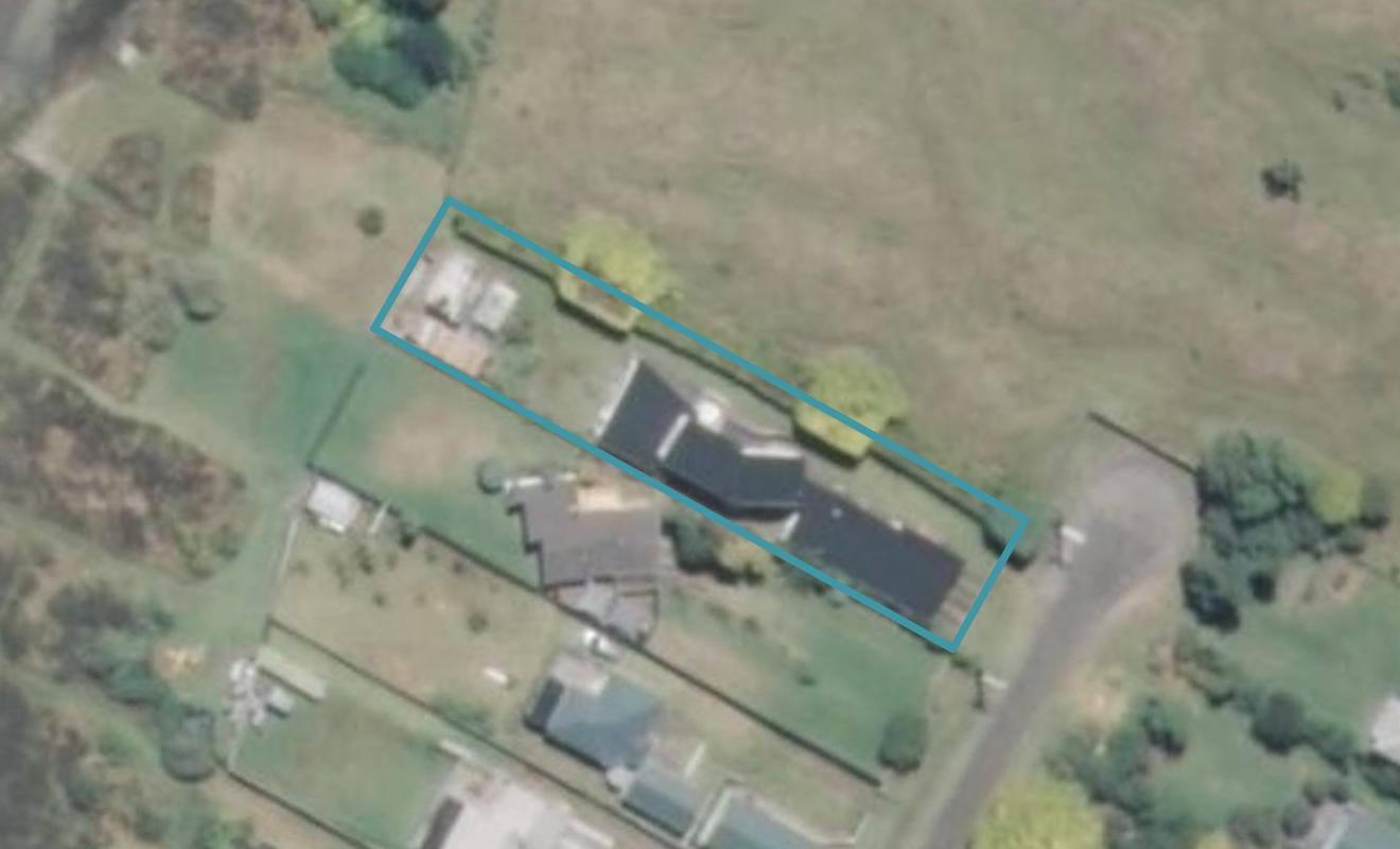 32 Drake Street, Waikawa Beach, Levin - Carousel 1