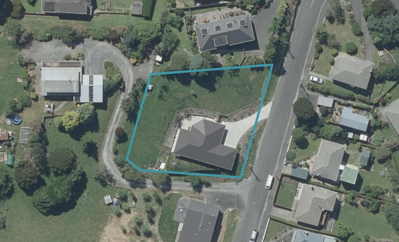 12 Ettrick Street, Glenross, Dunedin - Carousel 1