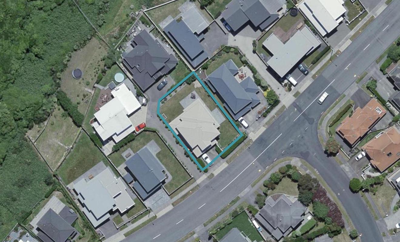 192 Westchester Drive, Churton Park, Wellington - Carousel 1