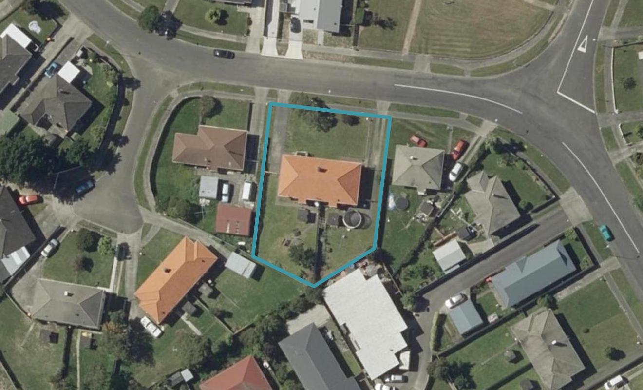 22 Upham Terrace, Roslyn, Palmerston North - Carousel 1