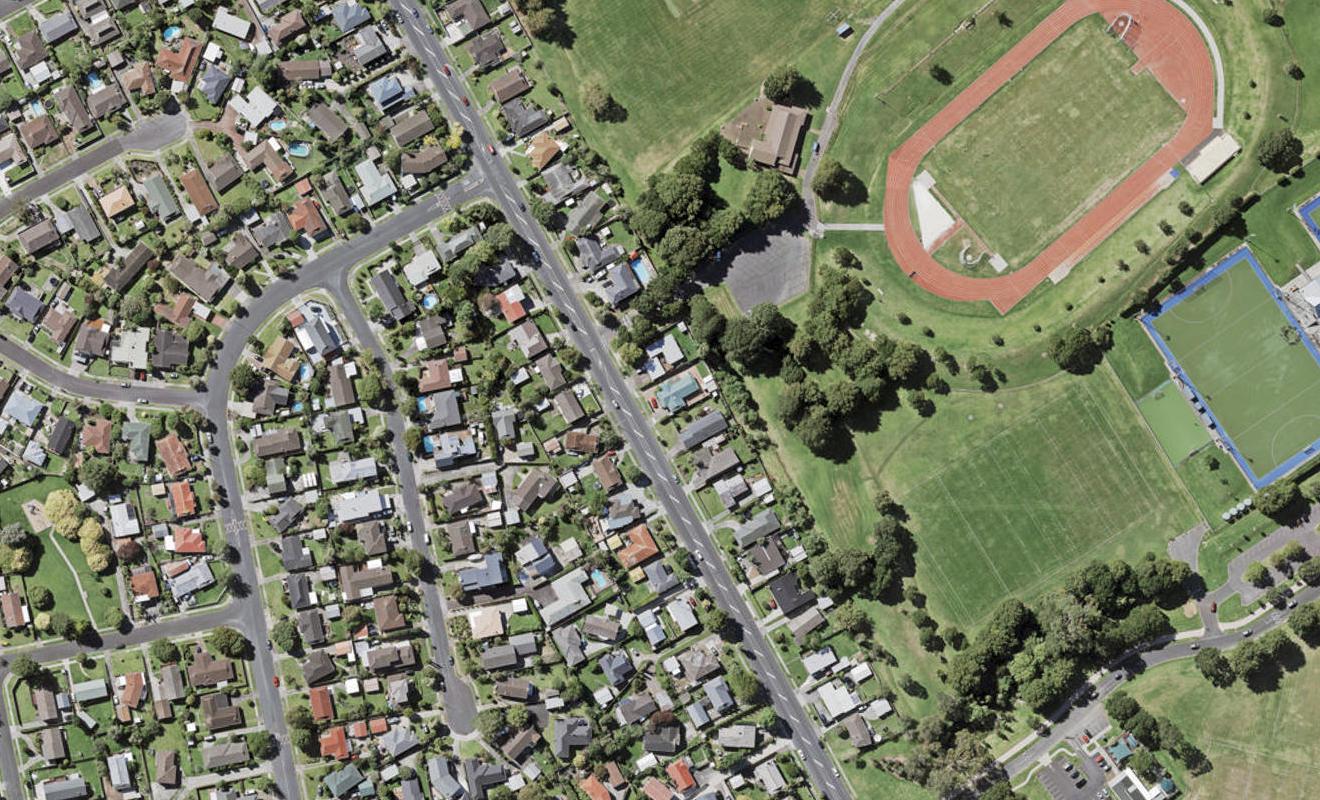 40 Cascades Road, Pakuranga Heights, Auckland - Carousel 1