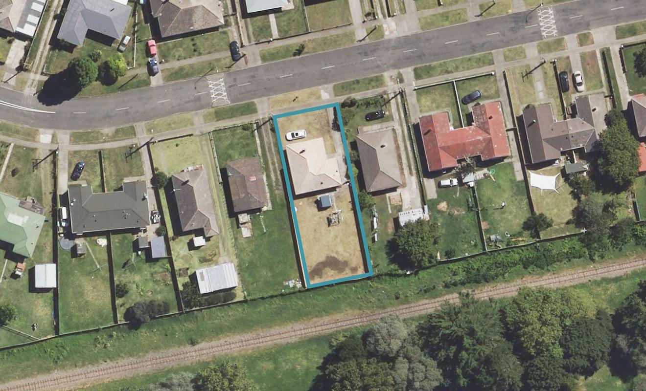 13 Munro Street, Elgin, Gisborne - Carousel 1