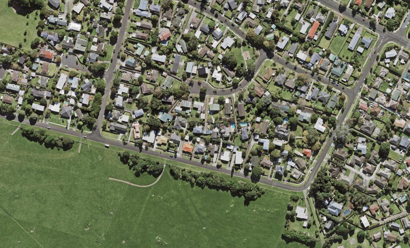 16 Anarahi Place, Mangere Bridge, Auckland - Carousel 1