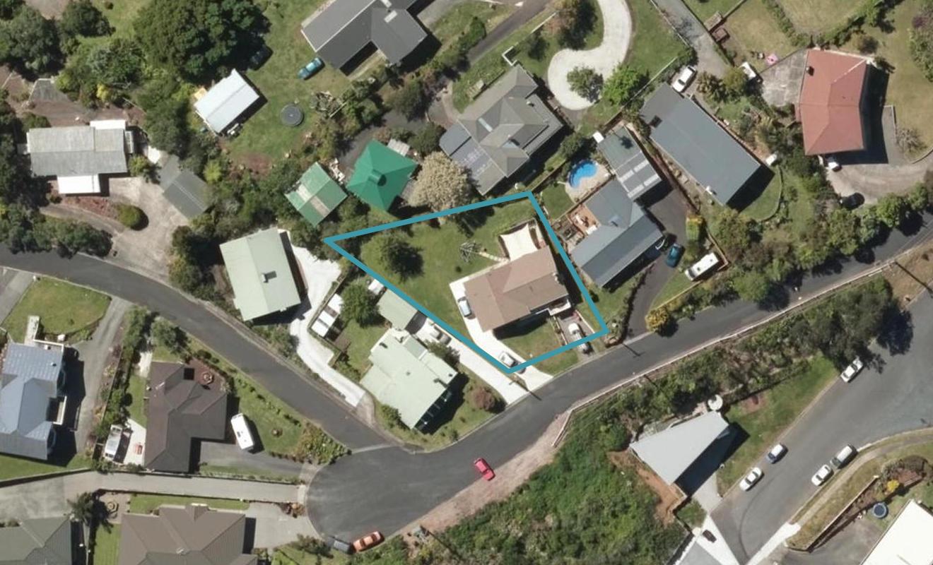 8 Lester Heights Drive, Woodhill, Whangarei - Carousel 1