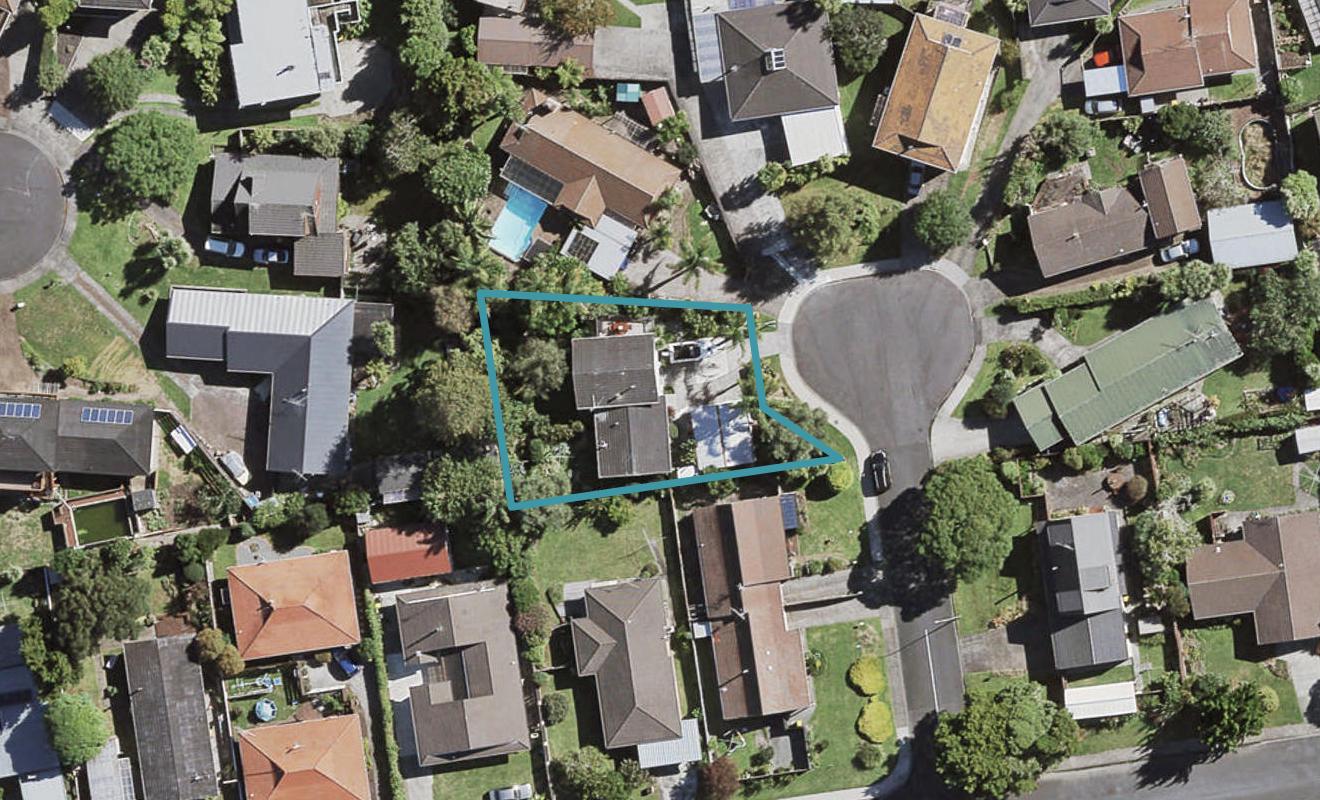 2 Dalkeith Place, Opaheke, Papakura - Carousel 1