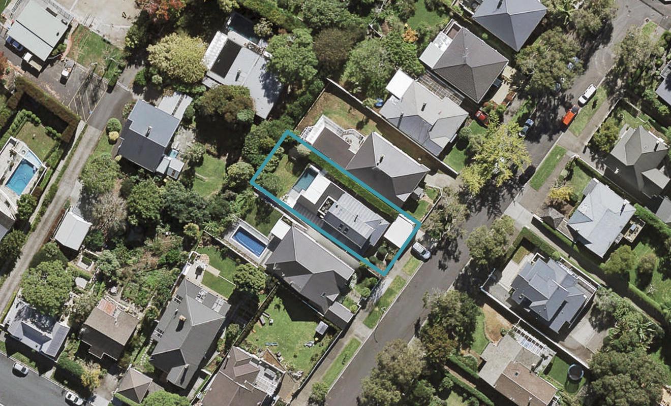 6 Warrington Road, Remuera, Auckland - Carousel 1