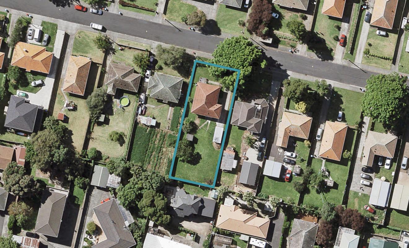 24 Caen Road, Panmure, Auckland - Carousel 1