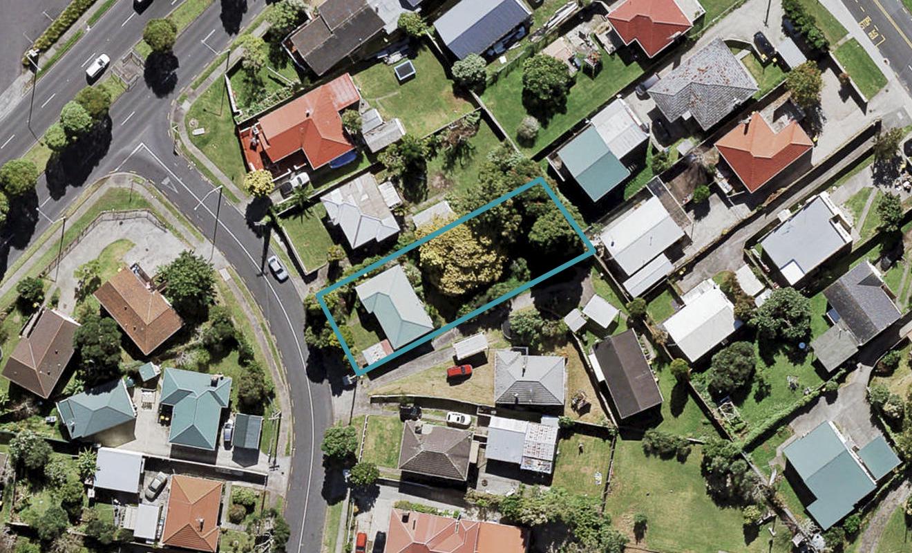 35 Reid Road, New Lynn, Auckland - Carousel 1