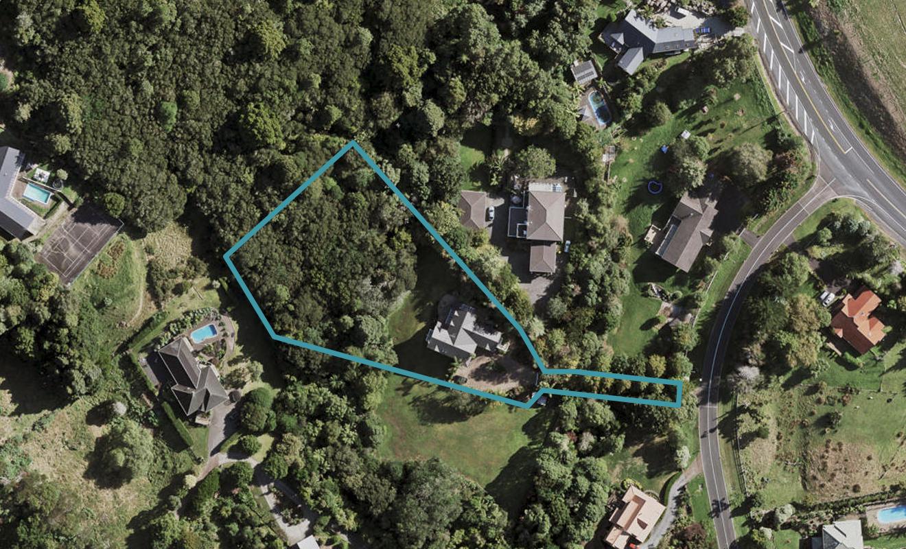 18 Polo Prince Drive, Manurewa - Carousel 1