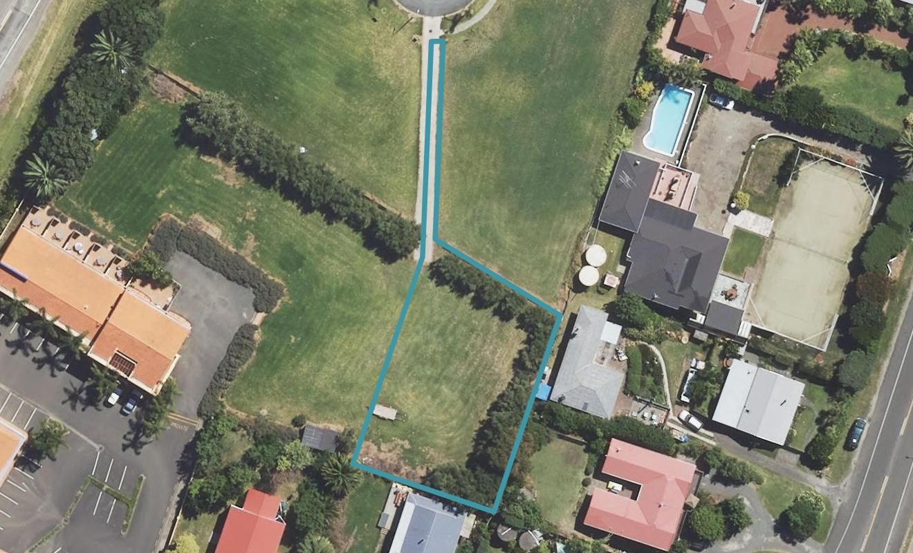 16 Beach Cove, Wainui, Gisborne - Carousel 1