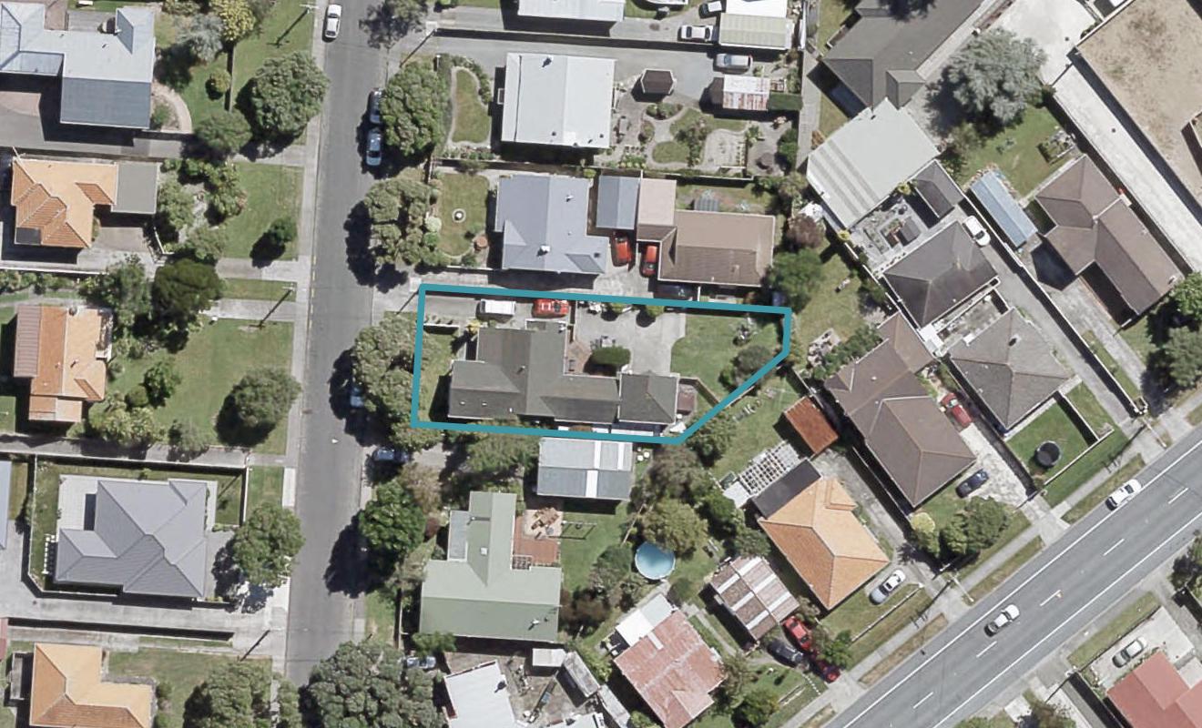 8 Collingwood Street, Waterloo, Lower Hutt - Carousel 1
