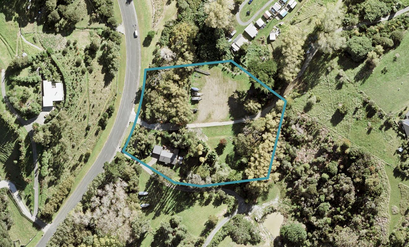 8 Brick Bay Drive, Sandspit, Warkworth - Carousel 1