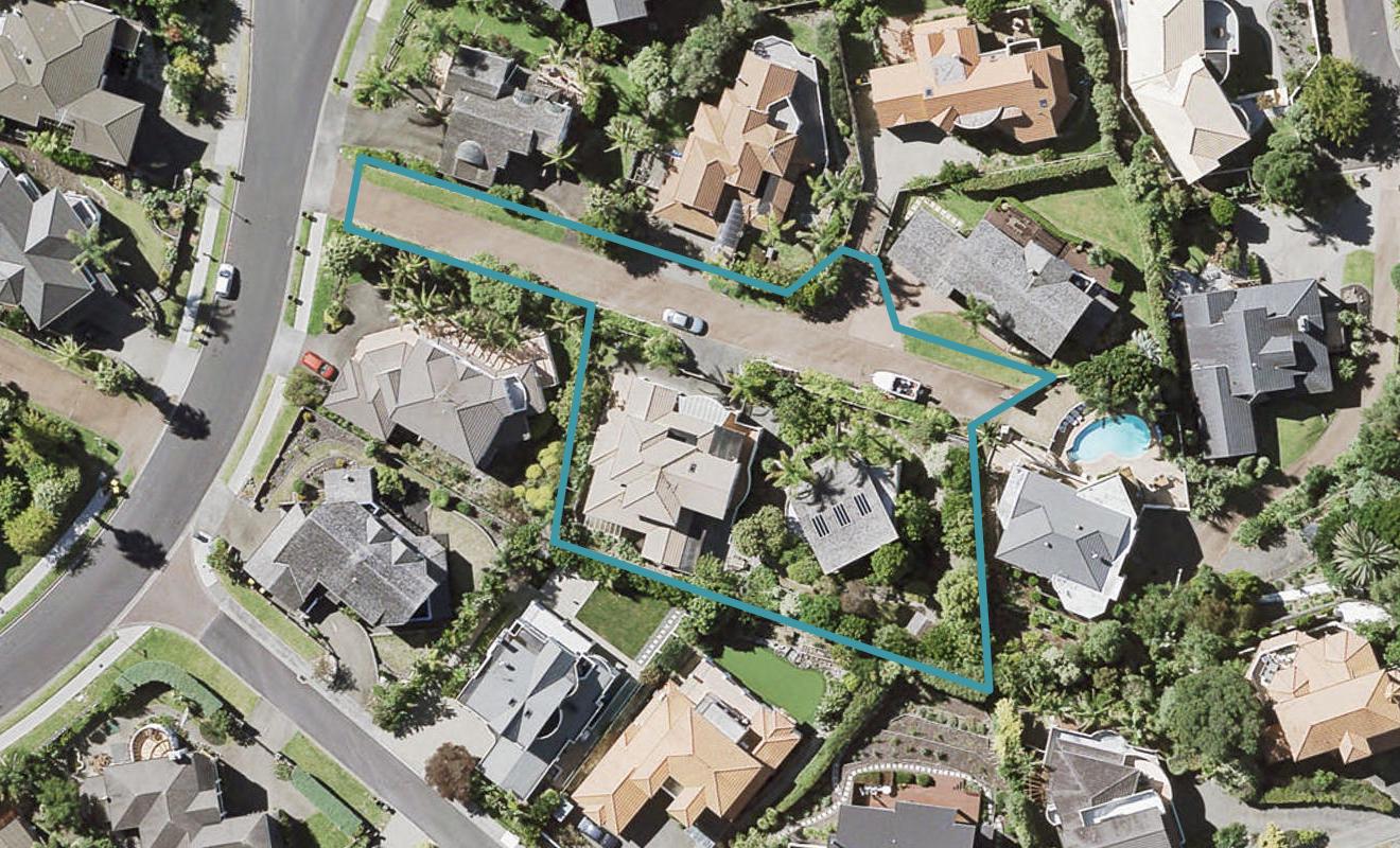 56 Penguin Drive, Murrays Bay, Auckland - Carousel 1