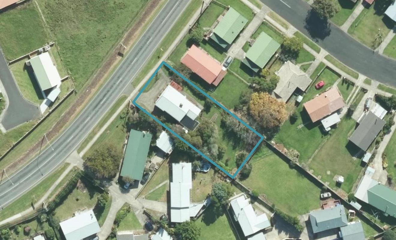 87 Jervois Street, Dargaville - Carousel 1