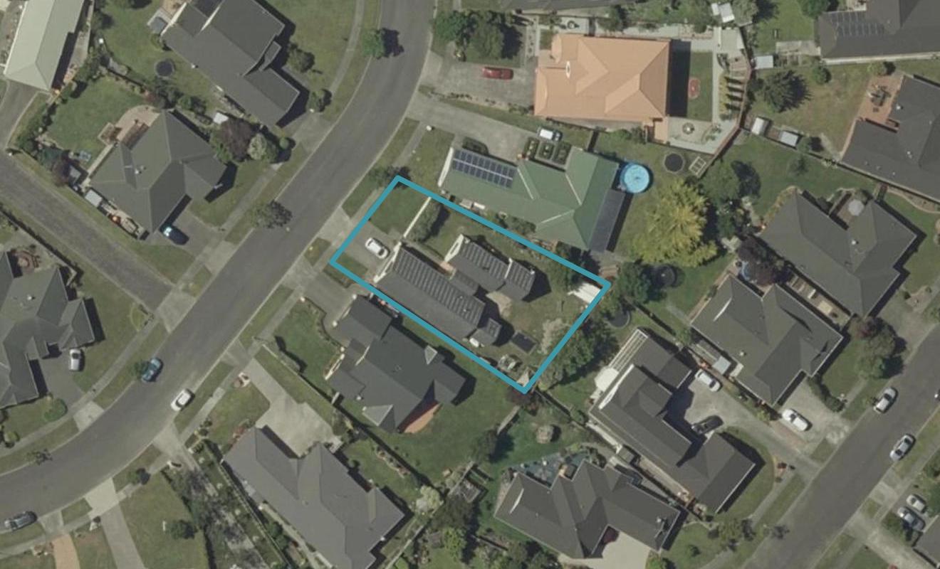 25 Royal Oak Drive, Kelvin Grove, Palmerston North - Carousel 1