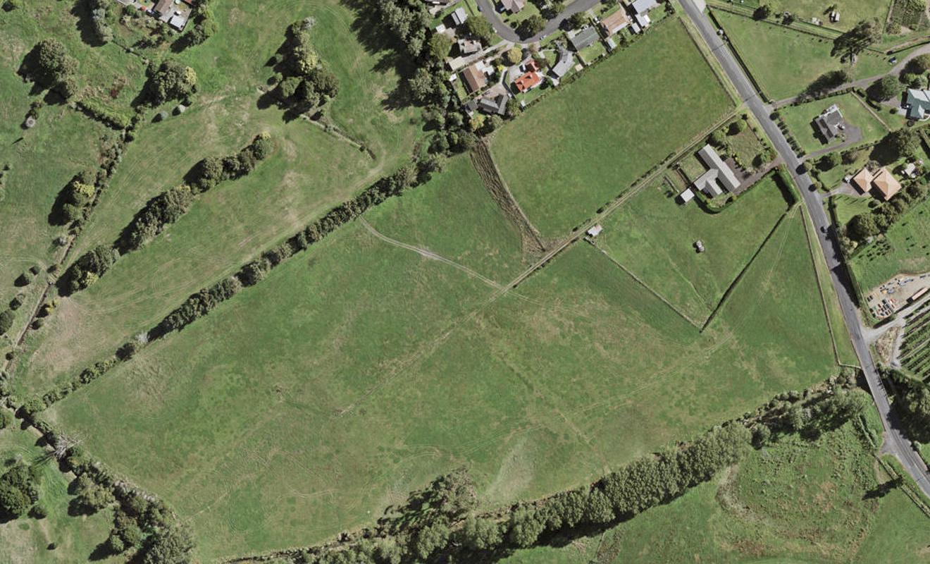 15 Bannockburn Road, Ōpaheke, Papakura - Carousel 1