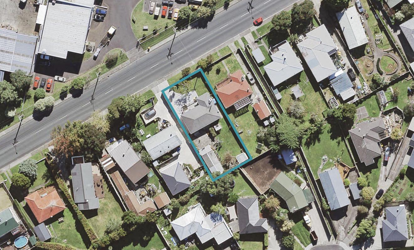 301 Beach Haven Road, Birkdale, Auckland - Carousel 1