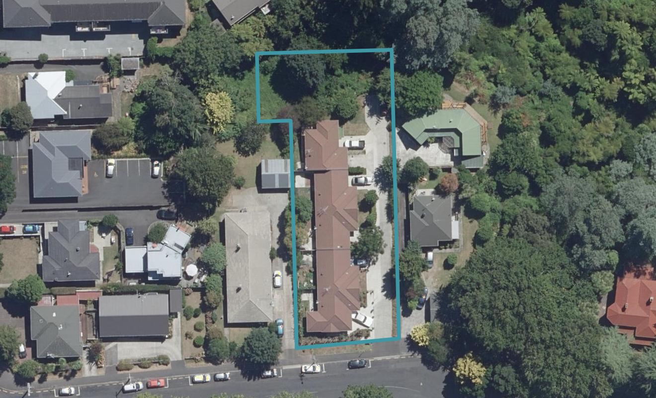 9C Selwyn Street, Hamilton Central, Hamilton - Carousel 1