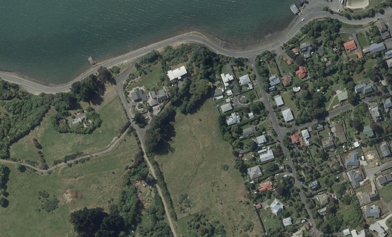 9 Batham Way, Broad Bay, Dunedin - Carousel 1