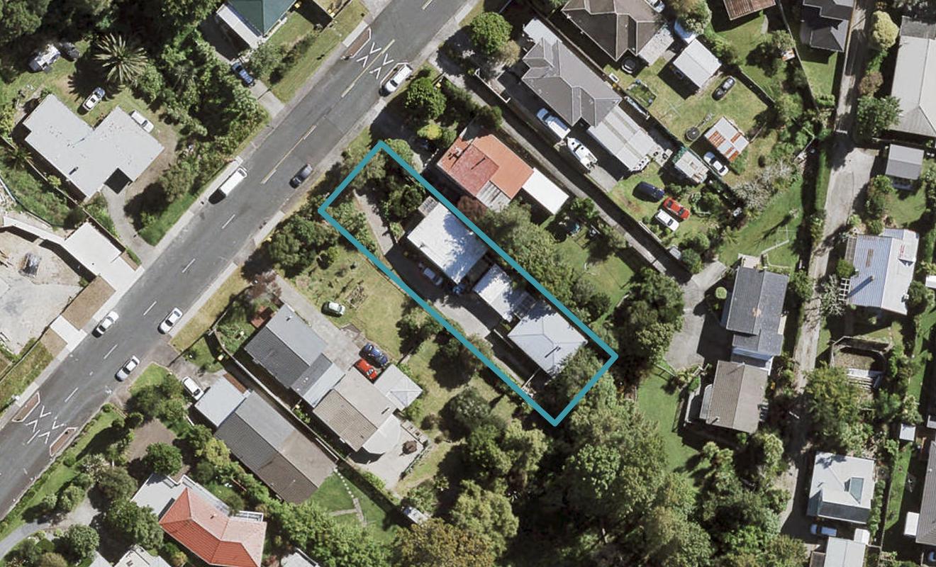 1/12 Wattle Road, Sunnyvale, Auckland - Carousel 1