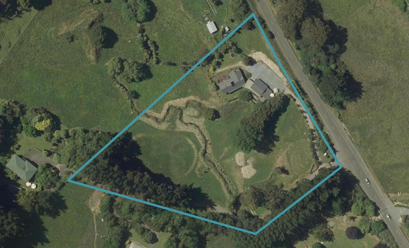 56 Pahiatua Aokautere Road, Palmerston North - Carousel 1