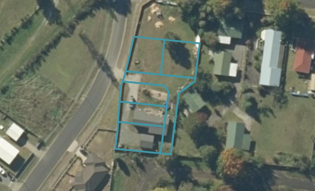 1E Ngahana Place, Turangi - Carousel 1