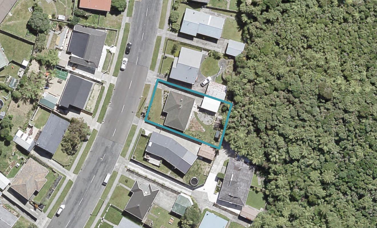 184 Major Drive, Kelson, Lower Hutt - Carousel 1