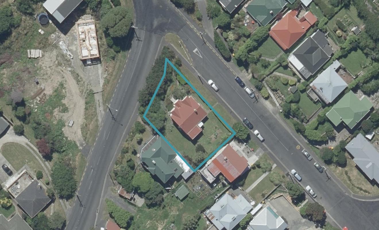 36 Fea Street, Dalmore, Dunedin - Carousel 1