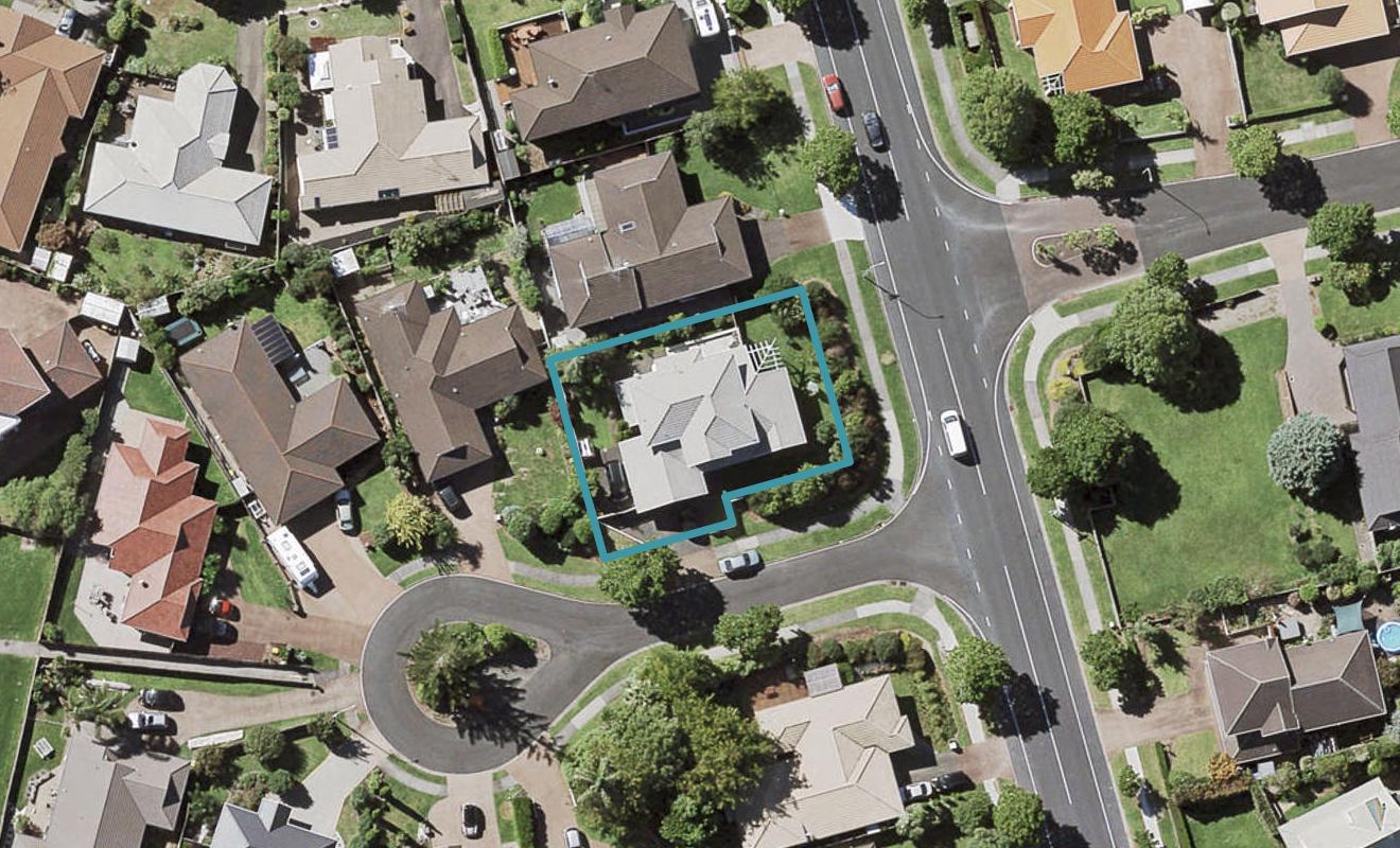 1 Pebble Beach Place, Golflands, Auckland - Carousel 1