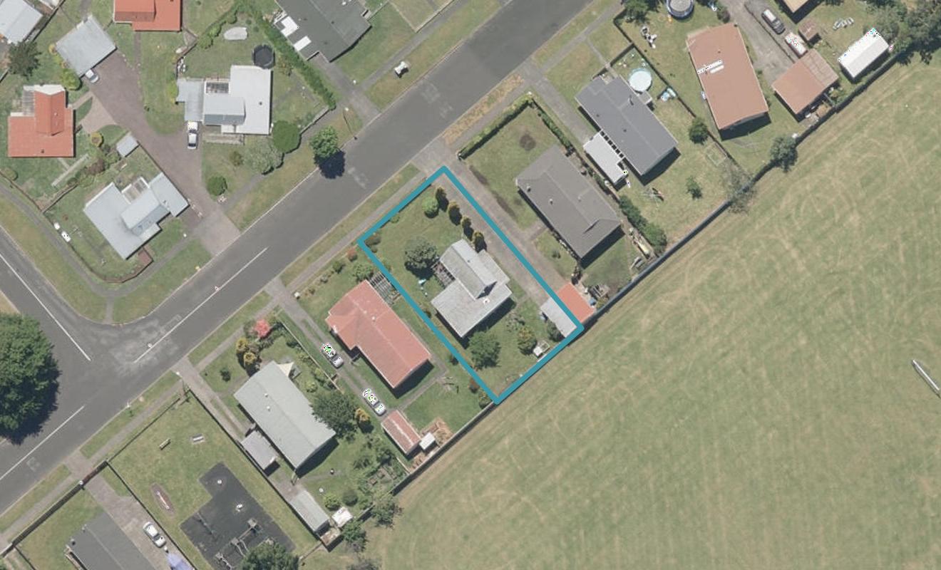 36 Wembley Place, Whanganui East, Whanganui - Carousel 1