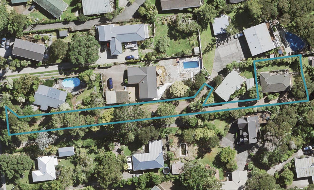 48C Konini Road, Titirangi, Auckland - Carousel 1