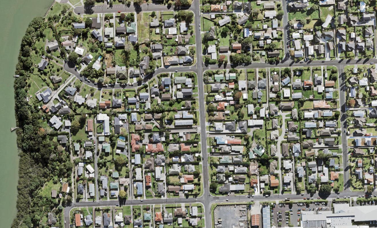740B Te Atatu Road, Te Atatu Peninsula, Auckland - Carousel 1