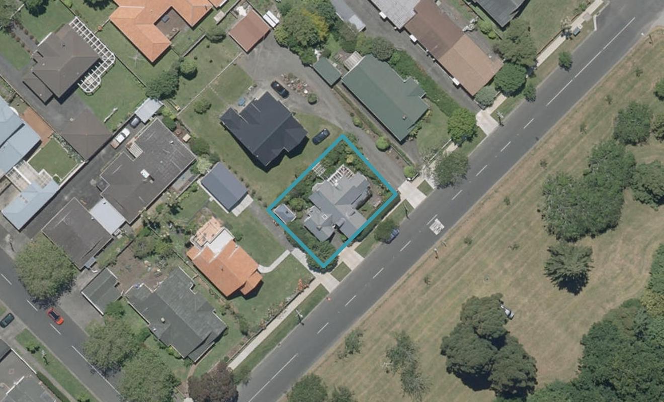 12A Parsons Street, Saint Johns Hill, Whanganui - Carousel 1